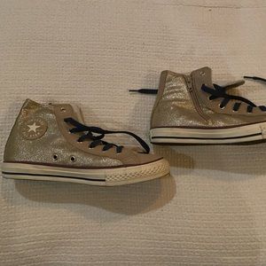 FUNKY CONVERSE SNEAKERS GOLD SIZE 3 US